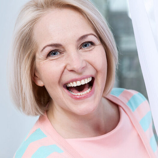 Restoring an Entire Arch of Teeth Is Possible with Full Mouth Dental Implants