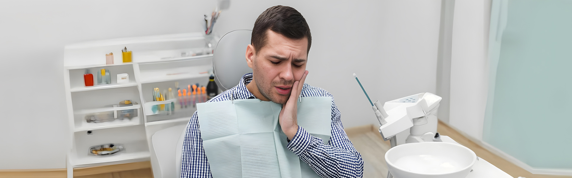 Toothache Troubles? Here's What To Do When the Dentist Is Closed