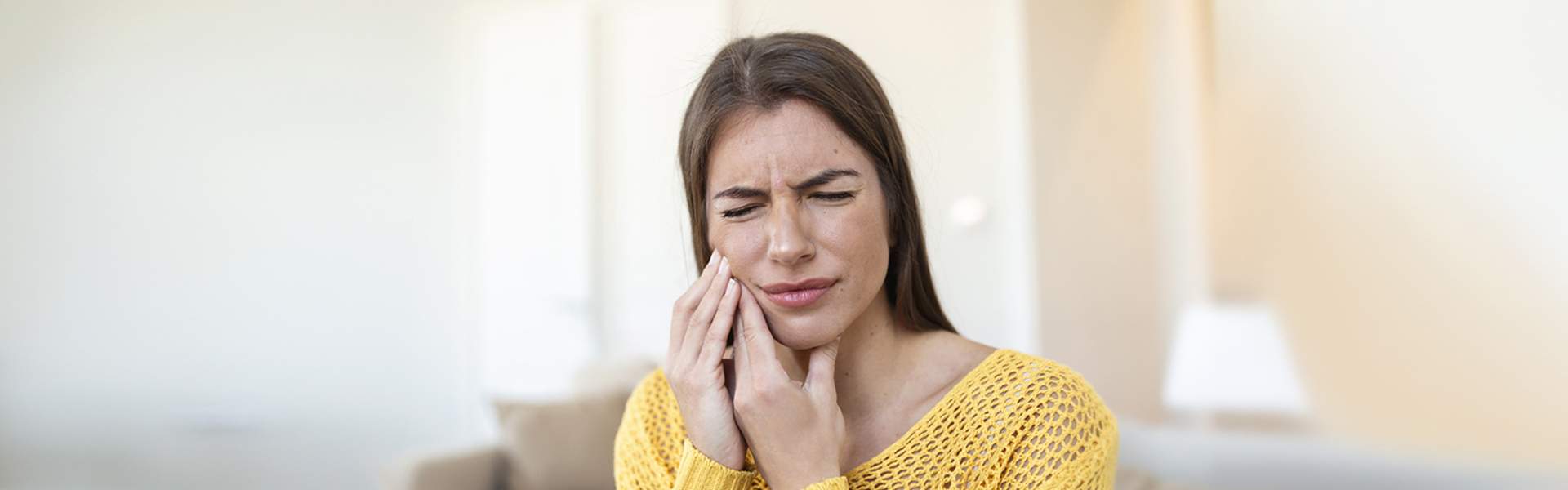 What is considered a dental emergency?